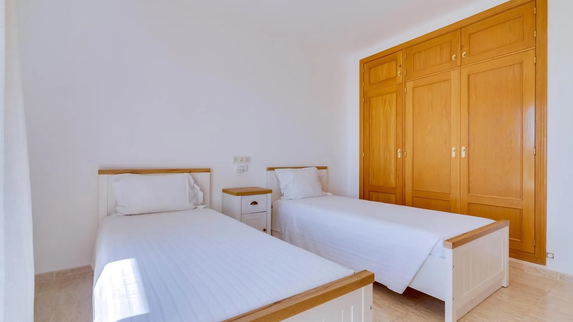 Apartamento Al Sakia 2Bdr Com Piscina E Ar Condicionado Quarteira 0*,  Portugal